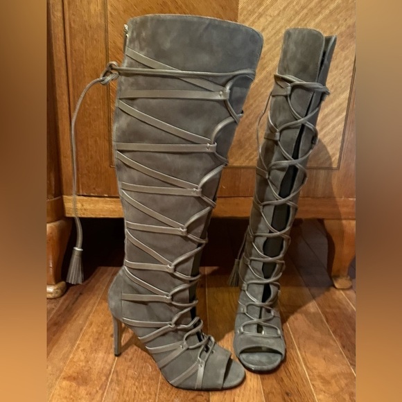 NEW Vince Camuto Tornado Gray Carsey Suede Caged Tall Back Zip Stiletto Boots - Picture 3 of 16
